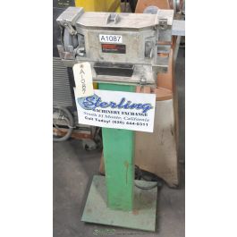 Used-Benchmark-Used Pedestal Grinder-T6602 20C-A1087