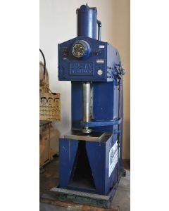 Used-Logan-Used Logan Hydraulic Press-6000 D-10-6222-01