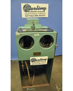 Used-Paul & Griffin-Used Paul & Griffin SandBlasting Cabinet-E2-A2941-01